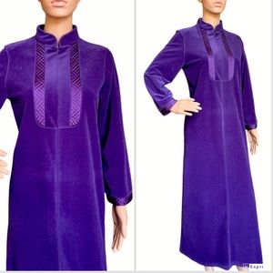Vanity Fair Purple Kaftan Maxi Gown Robe Small